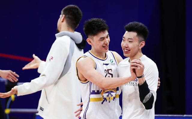 粤语中字无删减在线播放